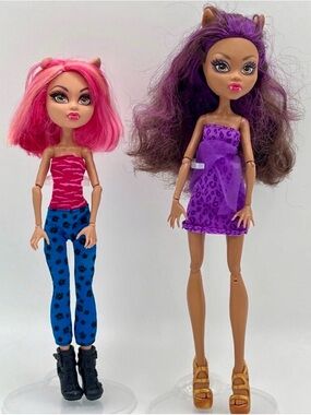 MONSTER HIGH - “A PACK OF TROUBLE” WOLF FAMILY - CLAWDEEN AND HOWLEEN - Vintage